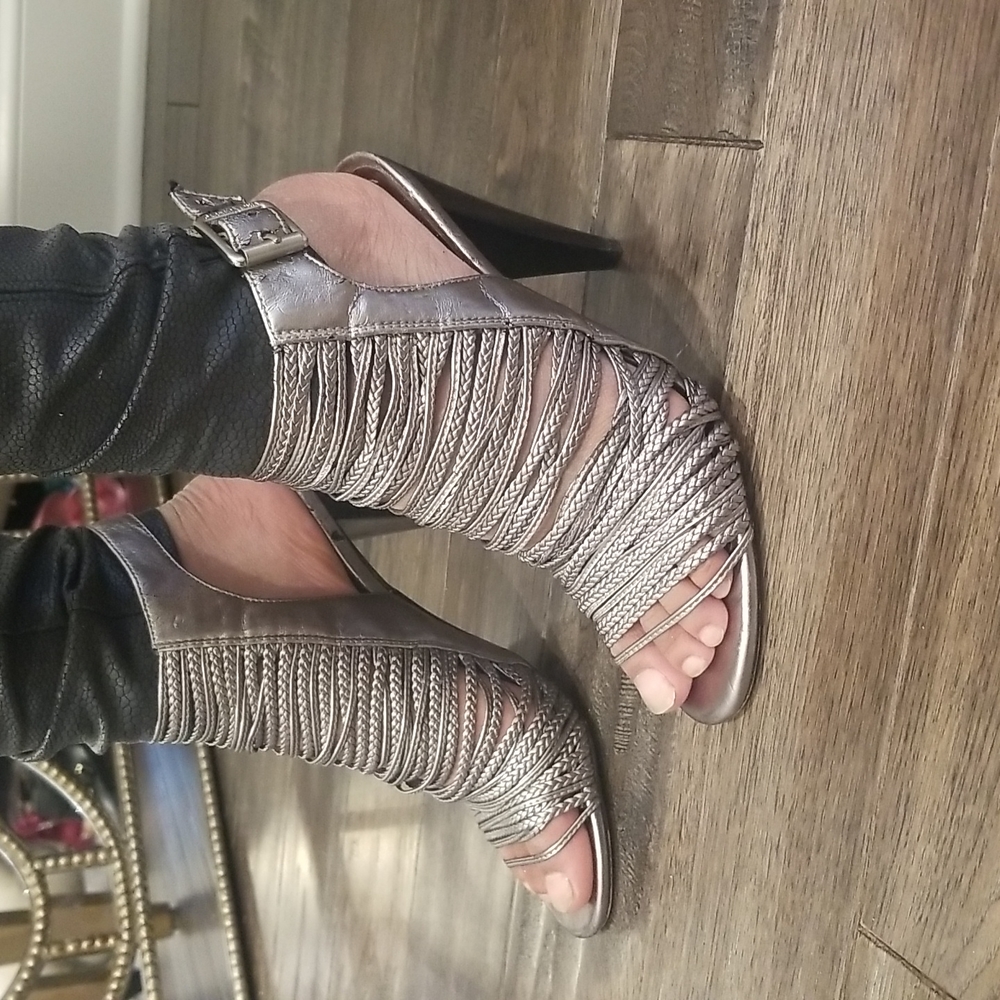 Vince Camuto Gladiator strappy 4.5 inch heels